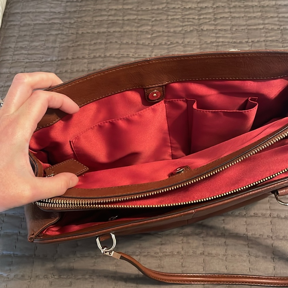 Coach authentic leather handbag - Picture 6 of 6
